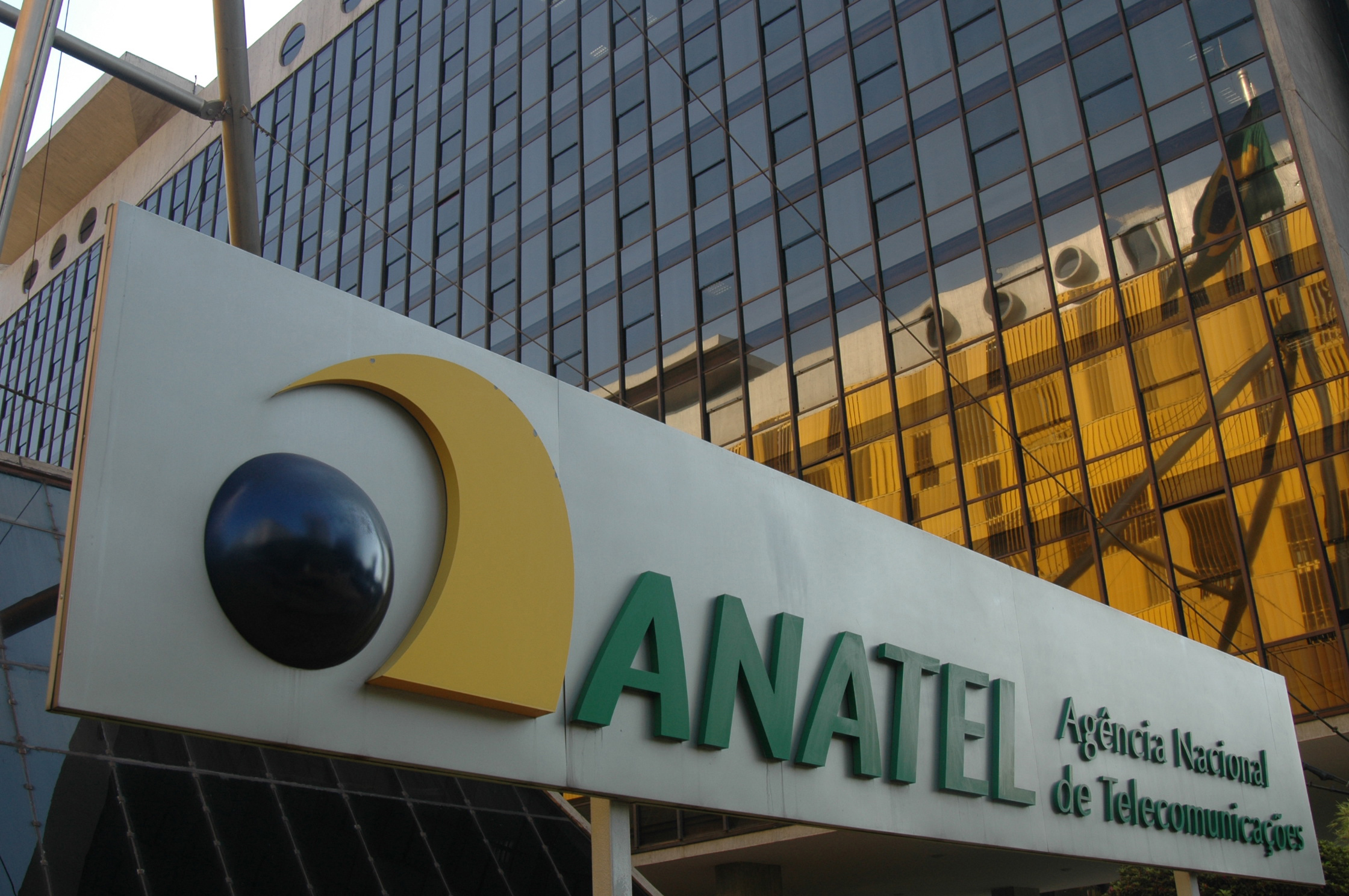 Anatel autoriza alienao de parte de imvel da Telefnica 
